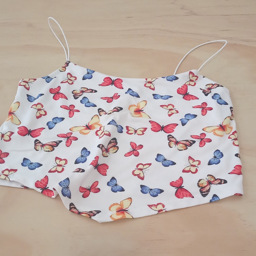 Crop top